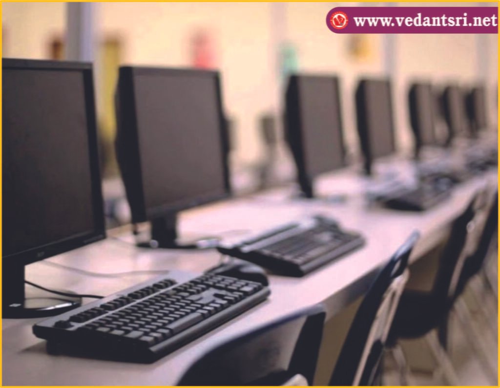 Learn Computer Courses in VedantSri Varanasi with 50% Scholarship Offer VedantSri 1